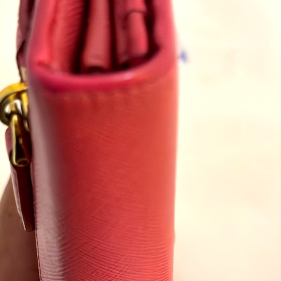 PRADA LONG WALLET IN LIGHT PINK COLOR BRAND NEW  NWOT - Picture 14 of 16